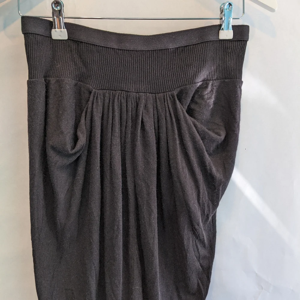 ‼️SOLD ON DEPOP‼️ Owens Lilies maxi skirt black BNWT - Picture 4 of 8